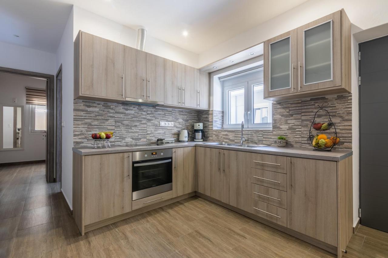 Elegant City Apartment Ираклио Екстериор снимка